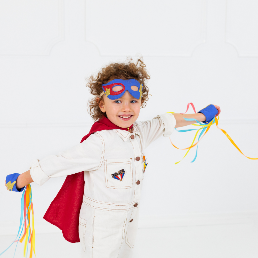 Superheltkostyme i Koffert