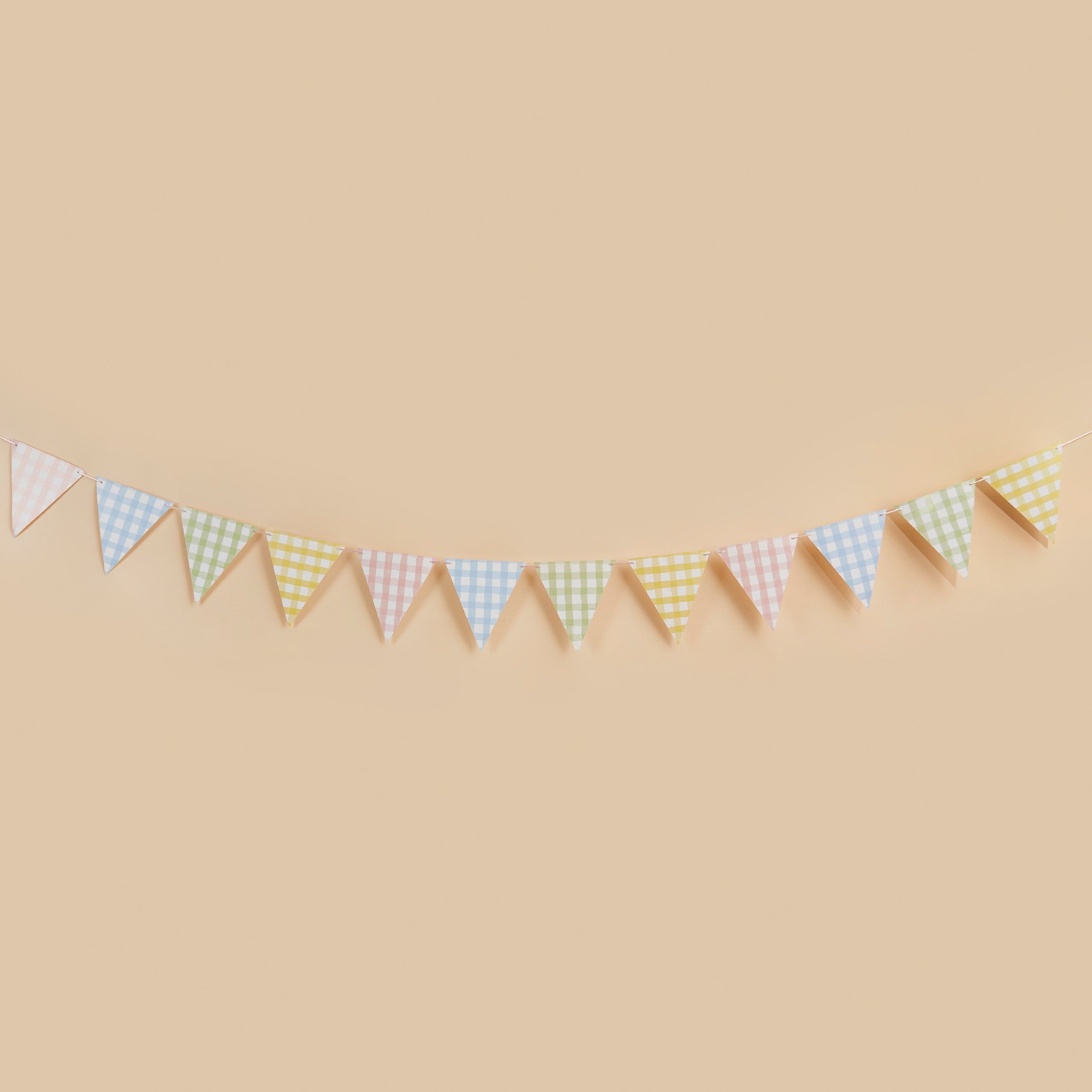 Girlander Rutemønster 2,5 m – stemningsbilde fra fest