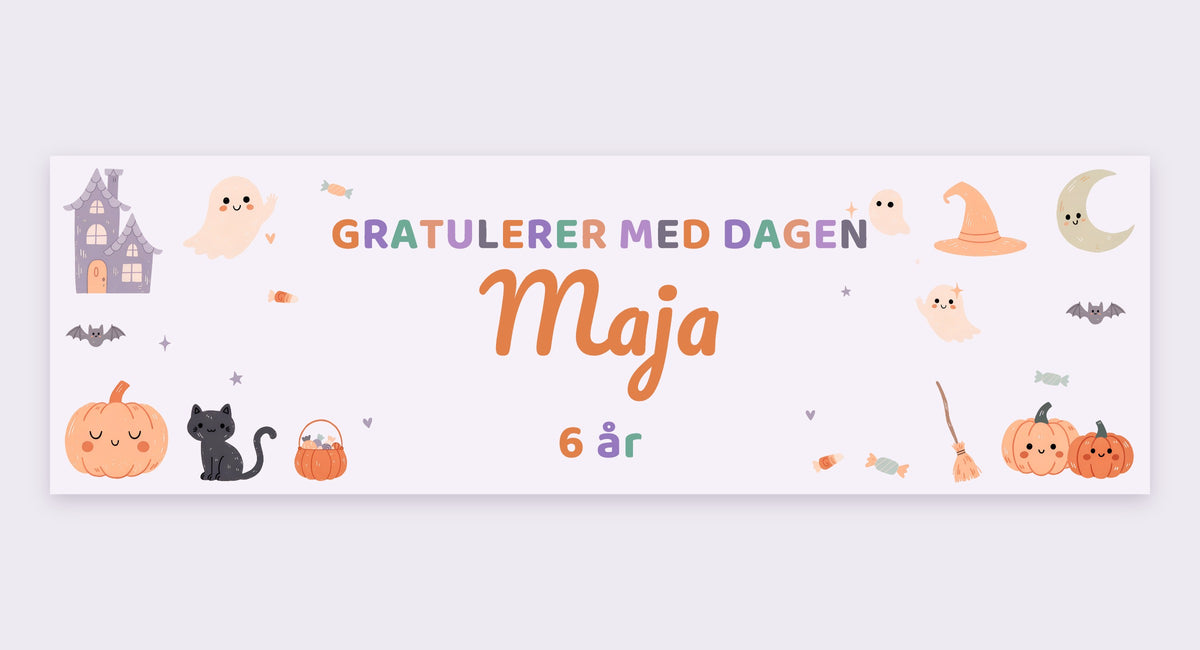 Halloween-banner for barn med navn – spøkelser, gresskar og svart katt, tekst Gratulerer med dagen Maja 6 år