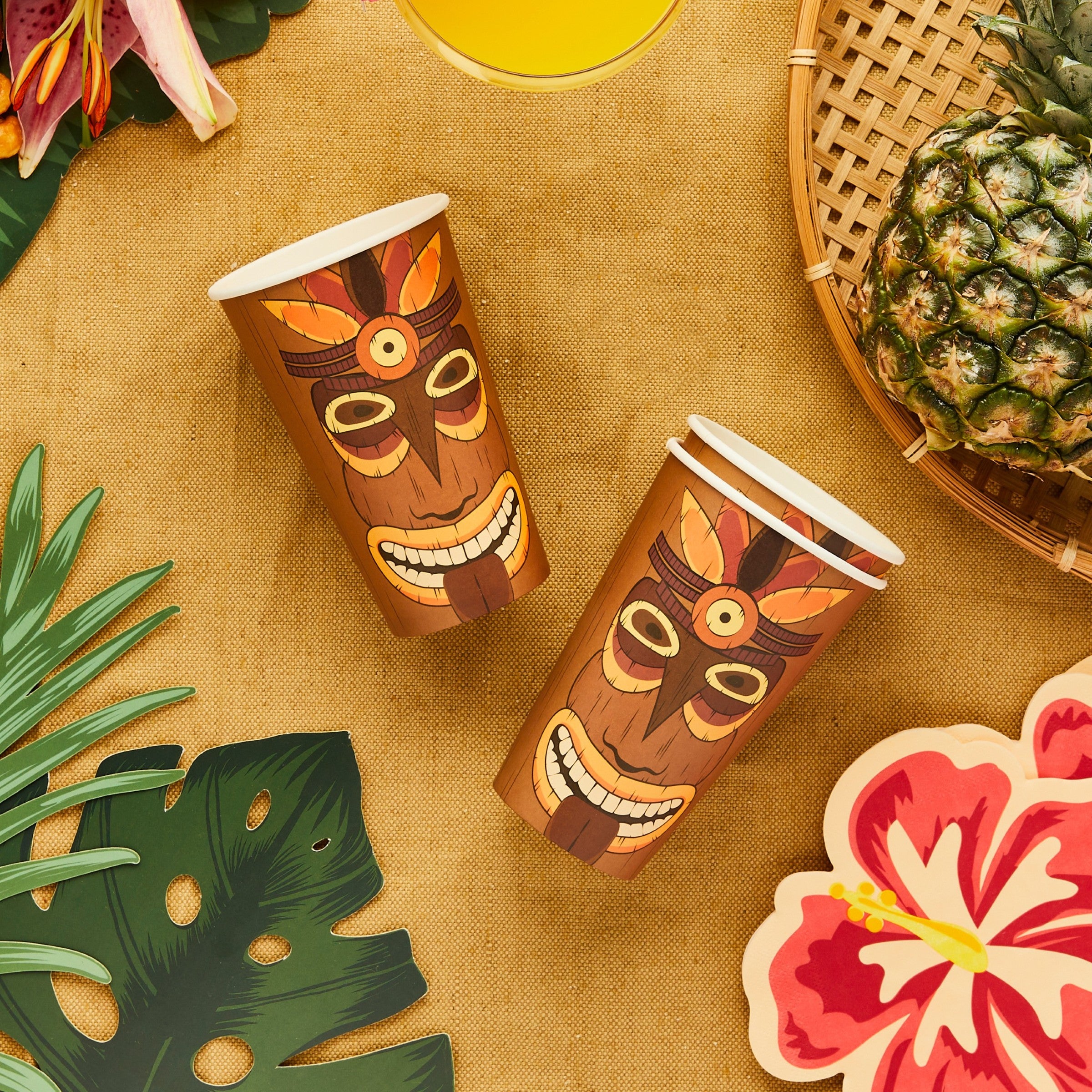 Papkopper Tiki 475 ml – 8 pk – brukt i festdekorasjon