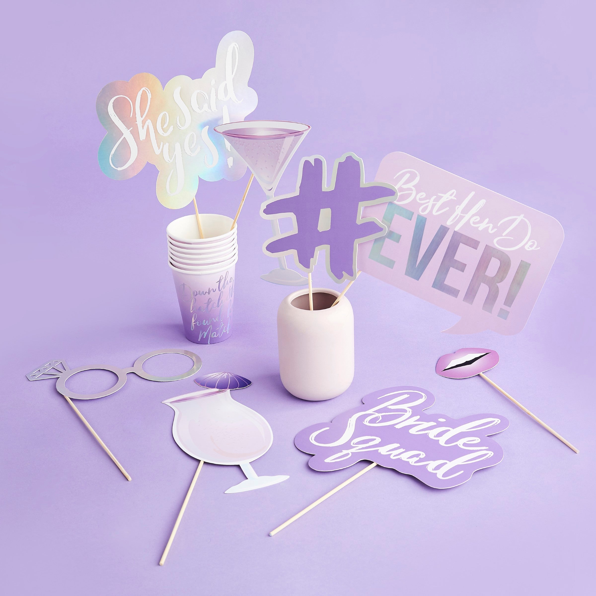 Photo booth-rekvisitter «Bride Squad» – 10 pk – stemningsbilde fra fest