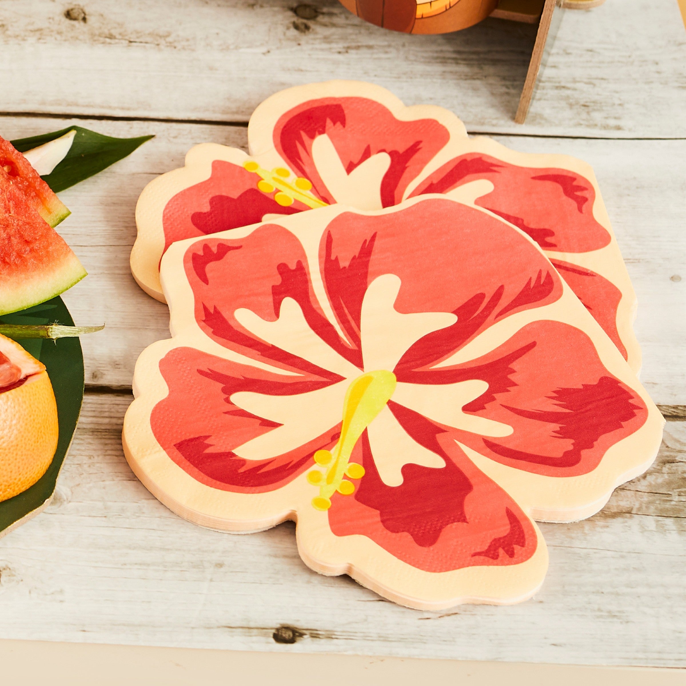 Servietter Tropiske Blomster – 16 pk – stemningsbilde fra fest