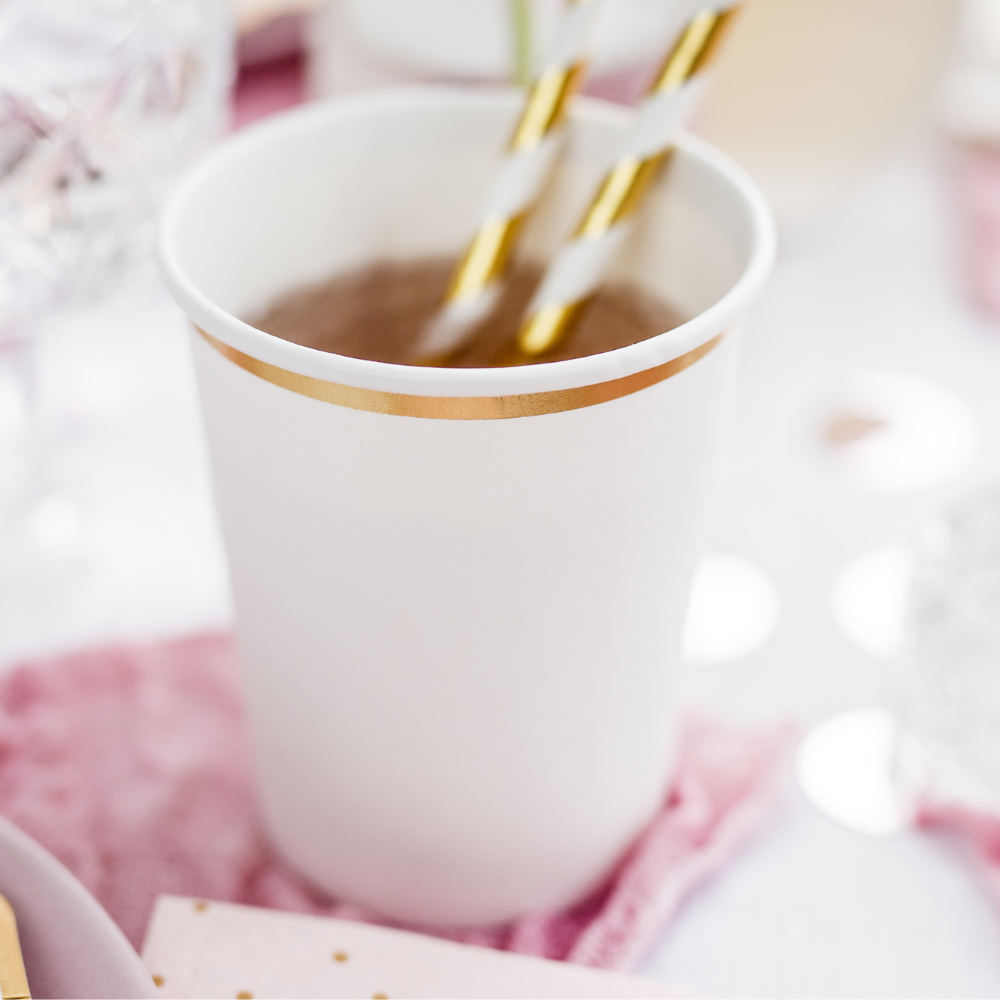 Hvit Kopp med gullkant 6 stk.