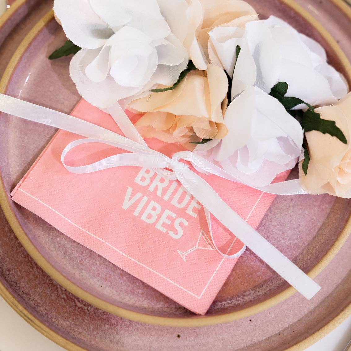 Cocktailservietter i lys rosa til bryllup og forlovelsesfest