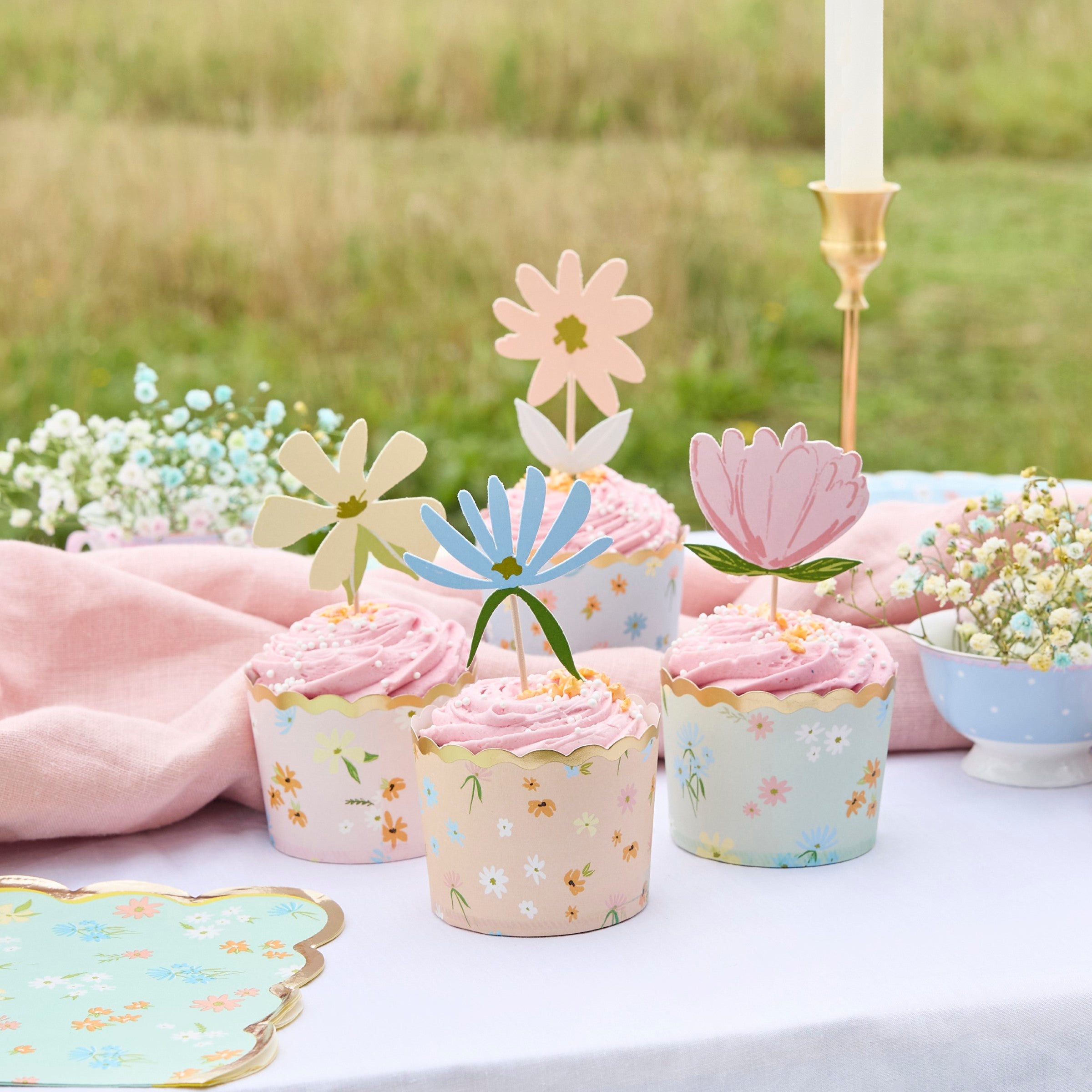 Pyntepinner Blomster – 12 pk – stemningsbilde fra fest