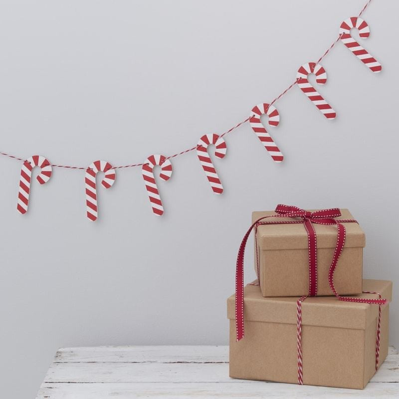Bunting - Candy Cane Wooden Bunting