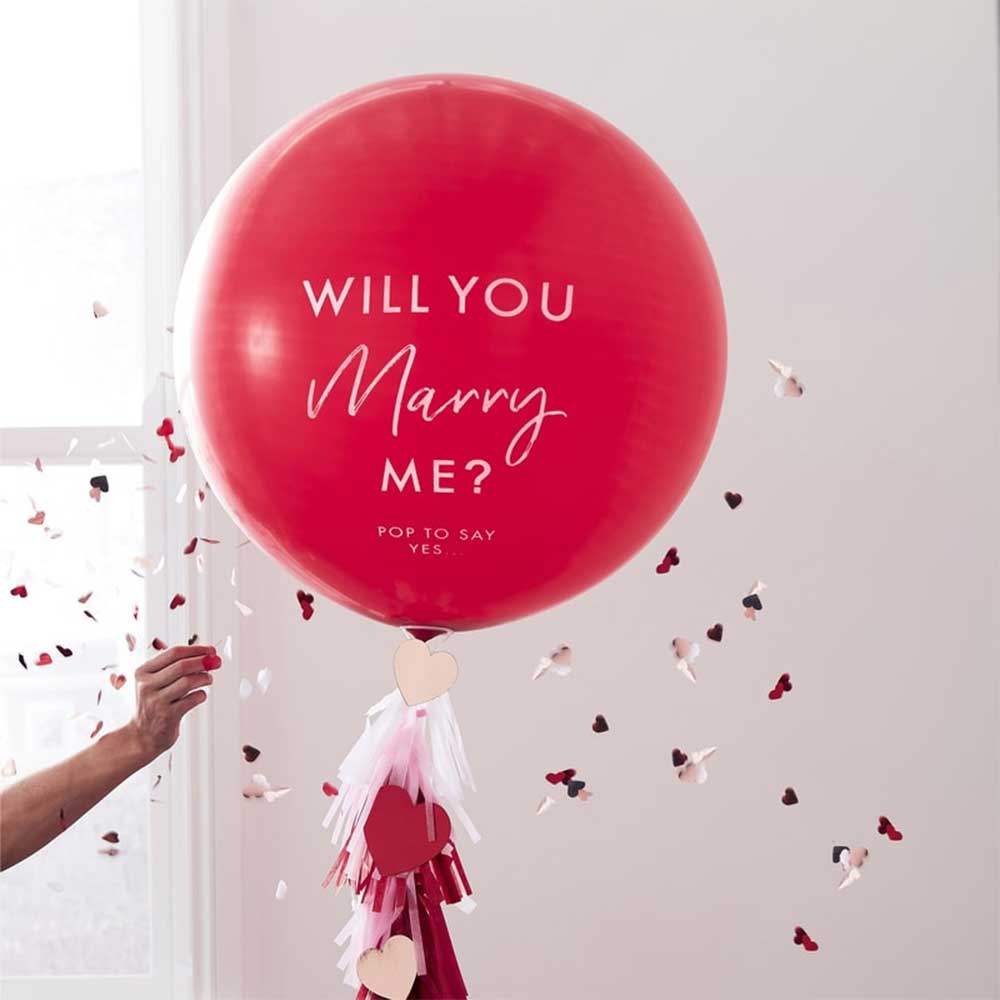 Good Looking 'Will You Marry Me' Ballong